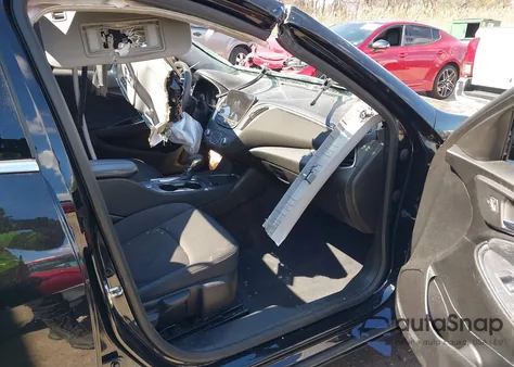 2022 Chevrolet Malibu Fwd Lt из США, поврежденный, VIN 1G1ZD5ST0NF141177